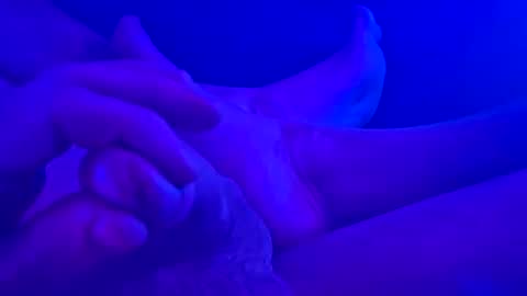 Yuri online show from January 6, 2026, 12:58 am