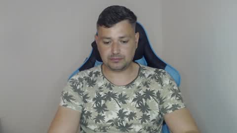 Alex online show from April 18, 2026, 11:25 am