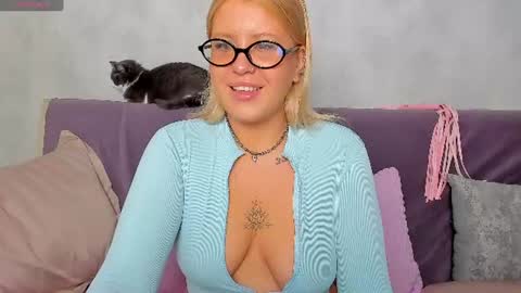 Snapshot of just_alex__ chatting on July 12, 2026, 12:23 am Alex Alexandra online show from July 12, 2026, 12:23 am