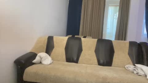 Snapshot of just_alexx12 chatting on January 16, 2025, 8:33 am just_alexx12 online show from January 16, 2025, 8:33 am