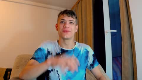 Snapshot of just_alexx12 chatting on February 2, 2025, 5:04 pm just_alexx12 online show from February 2, 2025, 5:04 pm