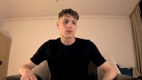 Snapshot of just_alexx12 chatting on March 1, 2025, 9:04 pm just_alexx12 online show from March 1, 2025, 9:04 pm