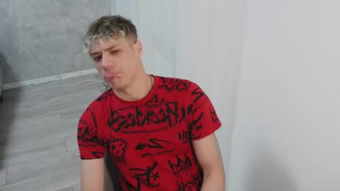 Snapshot of just_alexx12 chatting on October 23, 2025, 4:06 pm just_alexx12 online show from October 23, 2025, 4:06 pm