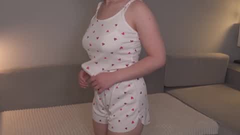 Snapshot of just_emmy chatting on June 24, 2026, 5:39 am just call me Emmy online show from June 24, 2026, 5:39 am