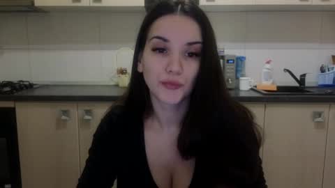 JustAnne online show from February 8, 2025, 3:41 am