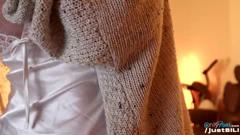 Billie  B  William online show from October 9, 2025, 6:11 am