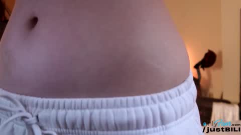 Billie  B  William online show from October 15, 2025, 8:03 am