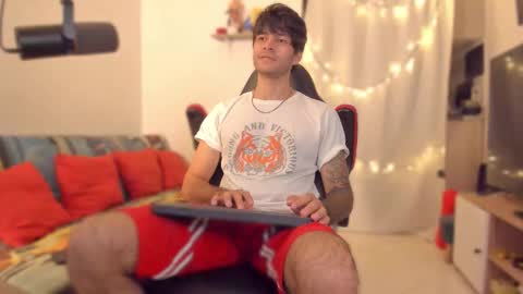 Diego online show from December 19, 2025, 10:06 pm