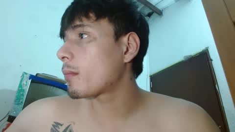 Snapshot of justin_taylor02 chatting on October 1, 2025, 10:49 pm justin_taylor02 online show from October 1, 2025, 10:49 pm