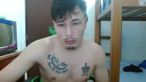 Snapshot of justin_taylor02 chatting on October 20, 2025, 5:57 pm justin_taylor02 online show from October 20, 2025, 5:57 pm