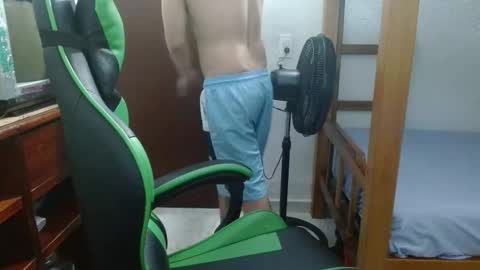 Snapshot of justin_taylor02 chatting on November 2, 2025, 9:06 pm justin_taylor02 online show from November 2, 2025, 9:06 pm