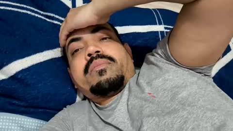 Snapshot of justinbigdream chatting on November 17, 2025, 10:15 pm justinbigdream online show from November 17, 2025, 10:15 pm