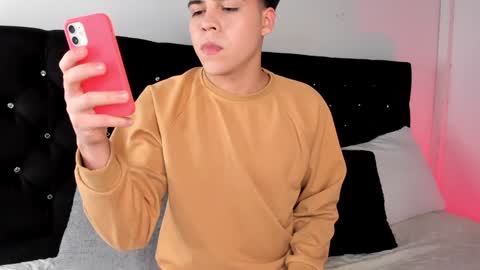 Justin online show from February 5, 2025, 4:16 am