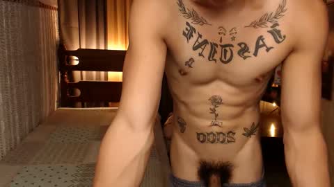 justine_hunk online show from January 12, 2025, 10:45 am