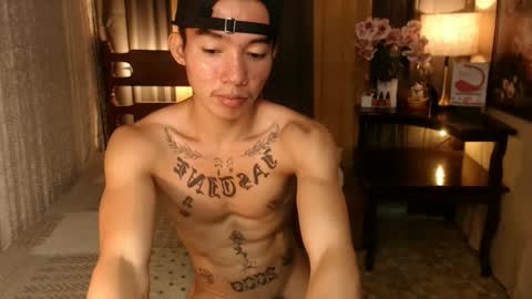 justine_hunk online show from March 9, 2025, 8:29 am