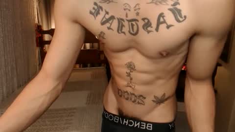 justine_hunk online show from February 25, 2026, 5:00 pm