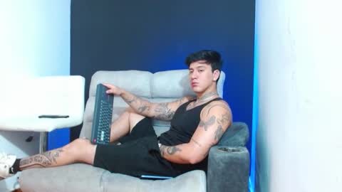 justinfuller_31 online show from March 20, 2026, 6:13 pm