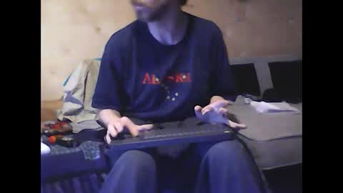 Snapshot of justinjerksit chatting on December 13, 2024, 10:51 am justinjerksit online show from December 13, 2024, 10:51 am