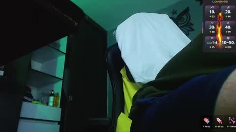 Justinsc online show from November 23, 2025, 10:31 pm