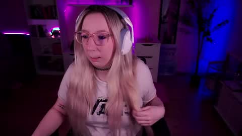 Snapshot of justkerryx chatting on January 24, 2025, 9:17 am Kerry online show from January 24, 2025, 9:17 am