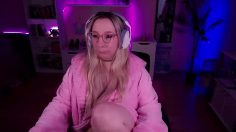 Snapshot of justkerryx chatting on January 24, 2025, 12:20 pm Kerry online show from January 24, 2025, 12:20 pm