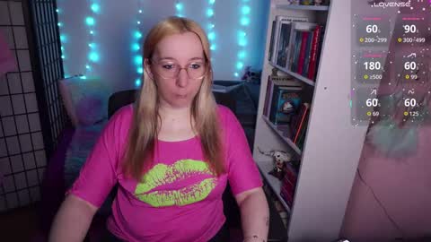 Snapshot of justkerryx chatting on October 16, 2025, 8:15 am Kerry online show from October 16, 2025, 8:15 am