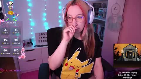 Snapshot of justkerryx chatting on October 29, 2025, 9:33 am Kerry online show from October 29, 2025, 9:33 am