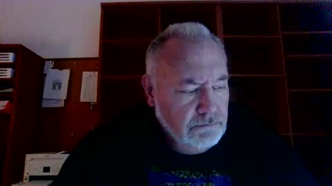 Snapshot of justme196756 chatting on October 27, 2025, 6:39 am justme196756 online show from October 27, 2025, 6:39 am