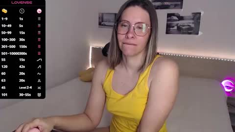 Julie online show from April 26, 2026, 4:10 am