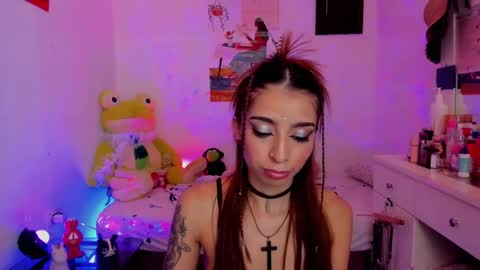 Mia online show from January 9, 2025, 8:55 am