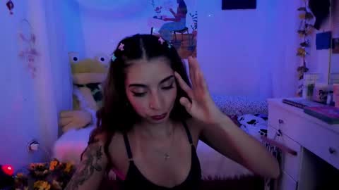 Mia online show from January 22, 2025, 3:09 am