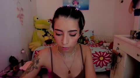 Mia online show from February 27, 2025, 12:43 am