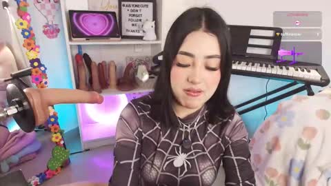 Emy online show from March 20, 2026, 12:15 am