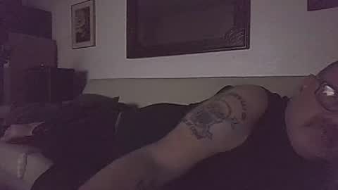 Snapshot of justplainbad chatting on January 18, 2026, 9:35 am Badtikr online show from January 18, 2026, 9:35 am