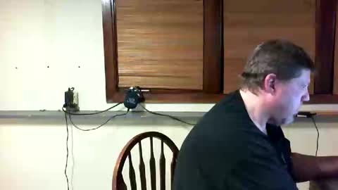 Snapshot of justsetfree chatting on February 3, 2025, 5:40 am justsetfree online show from February 3, 2025, 5:40 am