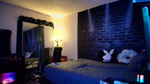 Eetantungfuk Mias online show from December 13, 2024, 11:23 am