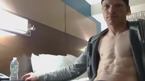 juucyyjayy online show from February 25, 2026, 4:44 am