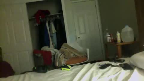 Snapshot of jwill10000 chatting on February 8, 2026, 11:02 am J and Sugar snap pea online show from February 8, 2026, 11:02 am