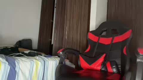 jxbiggy online show from July 5, 2026, 11:01 pm