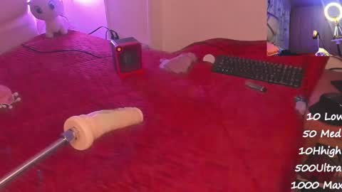 Snapshot of k4rolin chatting on December 5, 2024, 2:42 am Karolin online show from December 5, 2024, 2:42 am