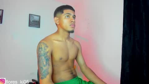 Snapshot of k_florez chatting on December 18, 2025, 1:33 am k_florez online show from December 18, 2025, 1:33 am