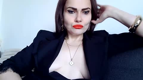 k_queen36 online show from March 17, 2026, 9:56 am