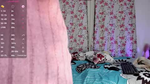 Snapshot of k_sweett chatting on December 15, 2025, 5:34 am K online show from December 15, 2025, 5:34 am