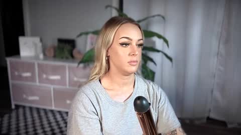 kaaaylapaaayla online show from September 25, 2025, 5:49 pm