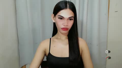 Snapshot of kaamy_dake chatting on February 7, 2025, 3:41 pm KAAMY online show from February 7, 2025, 3:41 pm