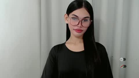 Snapshot of kaamy_dake chatting on October 24, 2025, 3:52 pm KAAMY online show from October 24, 2025, 3:52 pm