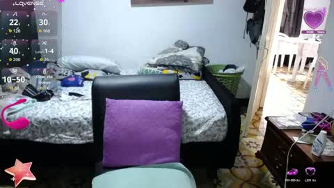 Snapshot of kaarlaa_ chatting on June 7, 2026, 4:44 pm Karla online show from June 7, 2026, 4:44 pm