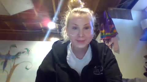 Snapshot of kaaynasty chatting on June 10, 2026, 5:45 pm kaaynasty online show from June 10, 2026, 5:45 pm