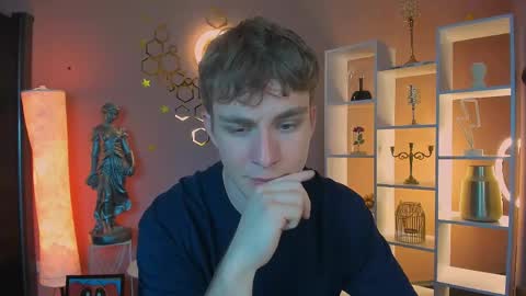 kael_rin online show from June 4, 2026, 7:09 pm