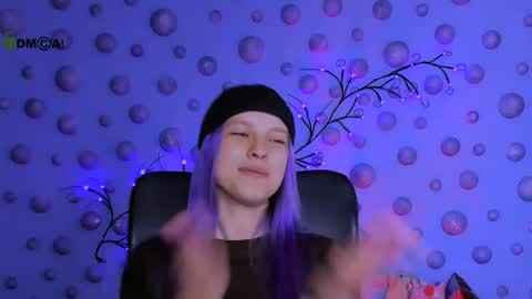 Snapshot of kaela_spell_ chatting on April 20, 2026, 10:22 pm kaela_spell_ online show from April 20, 2026, 10:22 pm